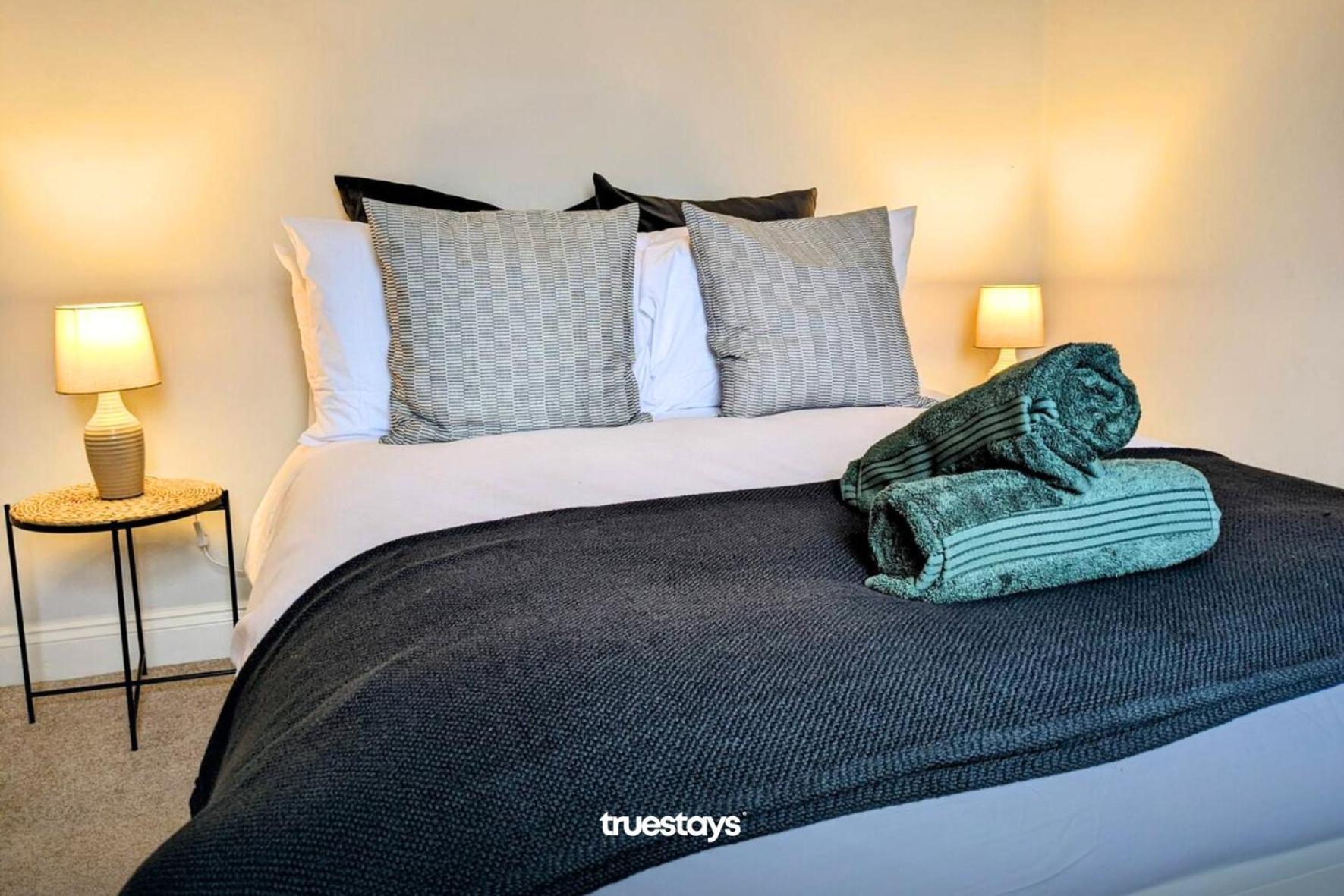 Crawford House - Stunning 2 Bedroom House In Manchester Bagian luar foto