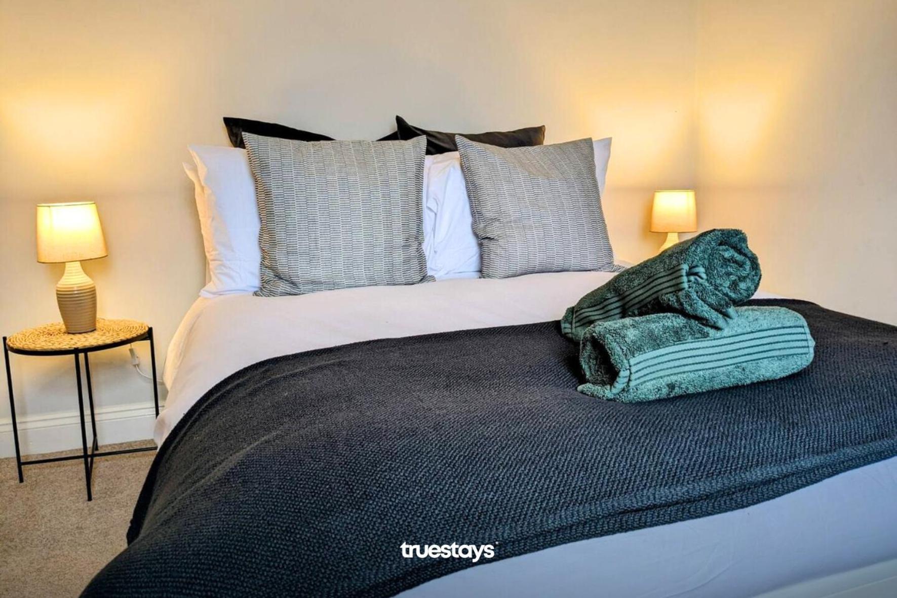 Crawford House - Stunning 2 Bedroom House In Manchester Bagian luar foto